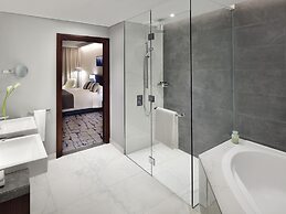 Mövenpick Hotel & Apartments Bur Dubai