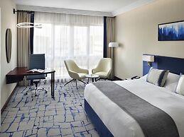 Mövenpick Hotel & Apartments Bur Dubai