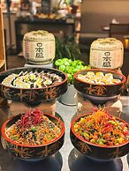 Mövenpick Hotel & Apartments Bur Dubai