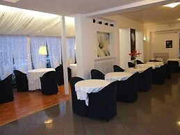 Hotel Mediterraneo