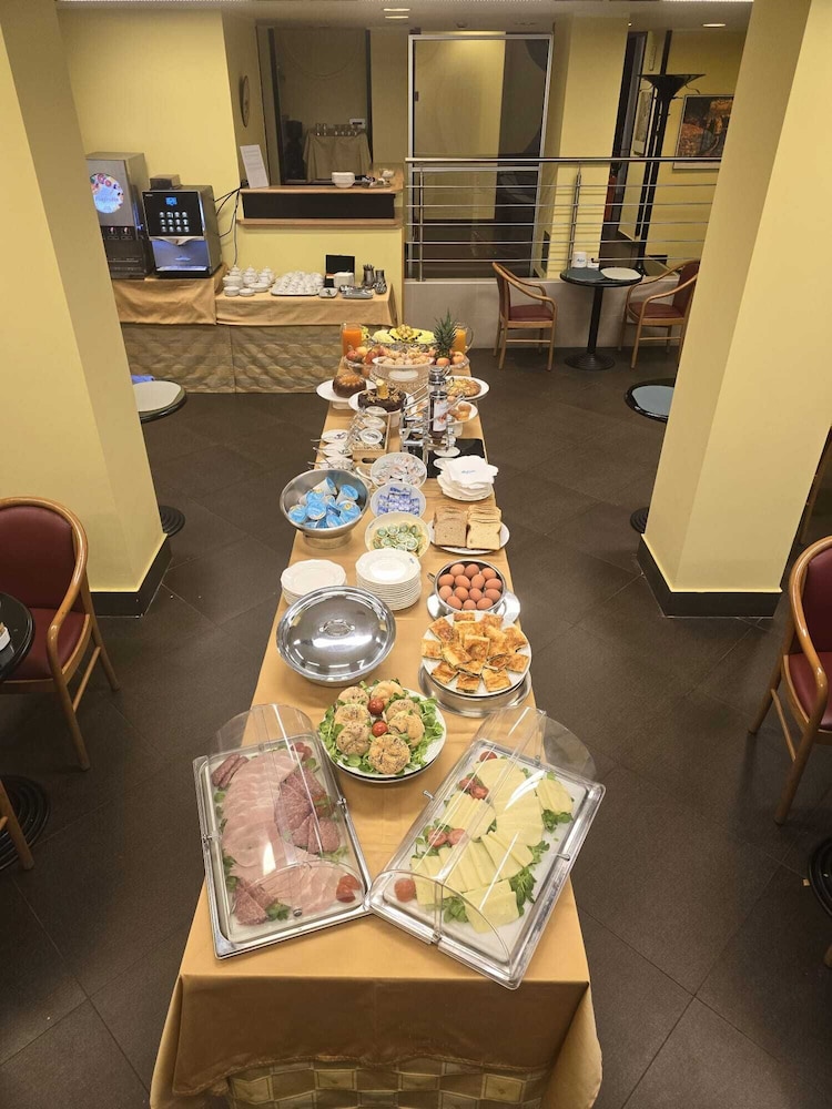 Mokinba Hotels Sant'Ambroeus