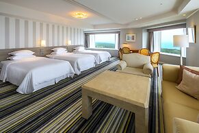 Phoenix Seagaia Ocean Tower