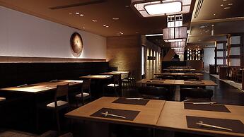 Phoenix Seagaia Ocean Tower