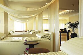 Phoenix Seagaia Ocean Tower