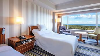 Phoenix Seagaia Ocean Tower
