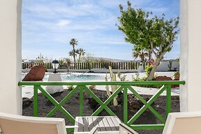 Hotel LIVVO Volcán Lanzarote