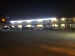 Canadas Best Value Desert Inn & Suites Cache Creek