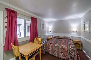 Canadas Best Value Desert Inn & Suites Cache Creek