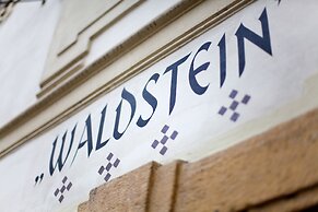 Waldstein Hotel