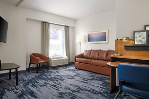 Fairfield Inn & Suites Newark Liberty International Airport