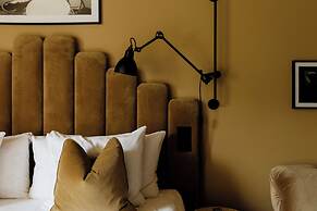 Quality Hotel Carlia