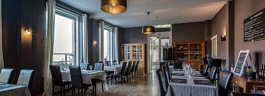 New Hotel De Lives