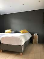 New Hotel De Lives