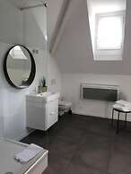 New Hotel De Lives