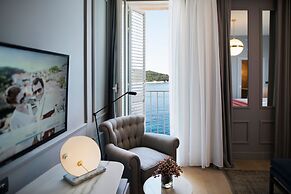 Hotel Excelsior