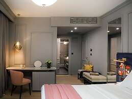 Hotel Excelsior