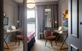 Hotel Excelsior