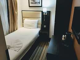 Edward Hotel Paddington