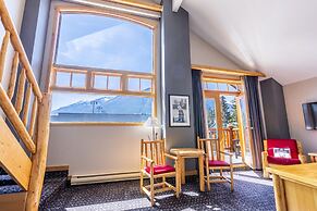 Brewster Mountain Lodge
