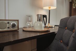 Home Hotel Drott