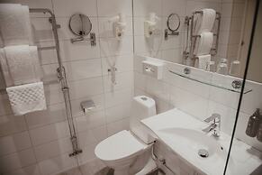 Home Hotel Drott