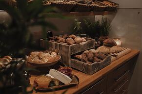 Home Hotel Drott