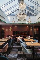 Home Hotel Drott