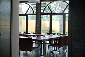 Best Western Plus Le Lavarin