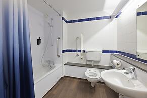 Travelodge Aberdeen Bucksburn