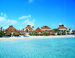 Bahia Principe Explore Akumal - All Inclusive