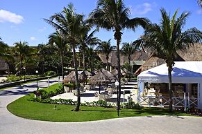 Bahia Principe Explore Akumal - All Inclusive