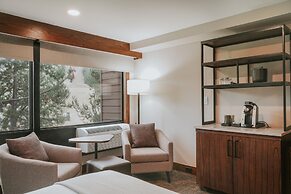 Huntley Lodge at Big Sky Resort