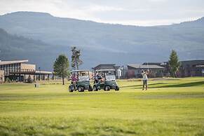 Huntley Lodge at Big Sky Resort