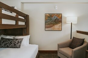 Huntley Lodge at Big Sky Resort