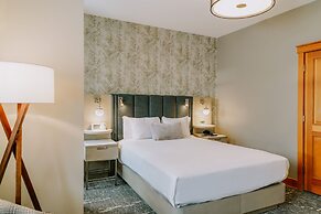 The Summit Hotel at Big Sky Resort