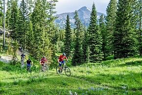 The Summit Hotel at Big Sky Resort