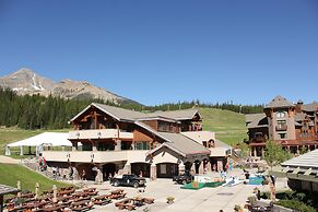Shoshone Condos at Big Sky Resort