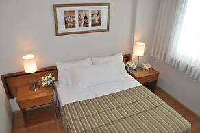 Hotel Solans Carlton