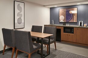 Courtyard by Marriott Toronto Markham
