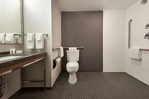 Courtyard by Marriott Toronto Markham