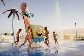 Sea World Resort