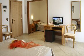 Joli Park Hotel