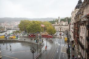 Petit Palace Arana