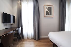 Petit Palace Arana