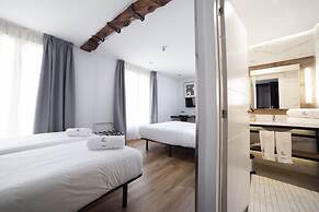 Petit Palace Arana