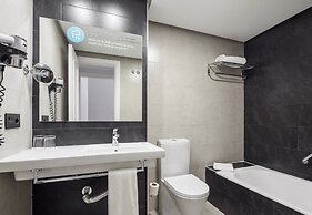 Hotel ILUNION Suites Madrid