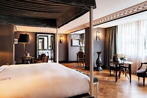Hôtel de Berri Champs-Élysées, a Luxury Collection Hotel