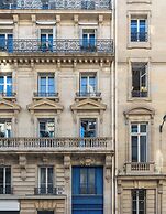 Hôtel de Berri Champs-Élysées, a Luxury Collection Hotel