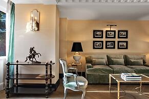 Hôtel de Berri Champs-Élysées, a Luxury Collection Hotel