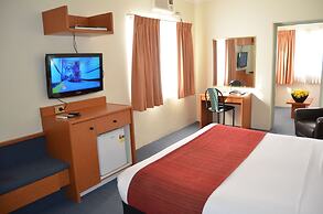 Devere Hotel